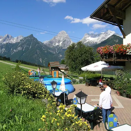 Berg-panorama-hof Sturmgut Country house *
